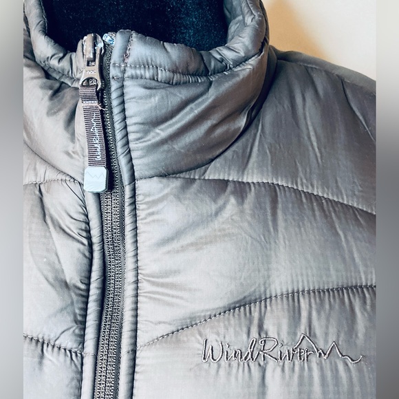 WindRiver Brown 2XL warm nylon puffer vest with T-MAX polyester insulation - Picture 2 of 8